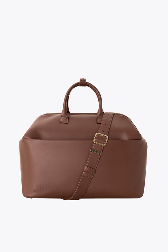 The Essential Weekender in Maple
